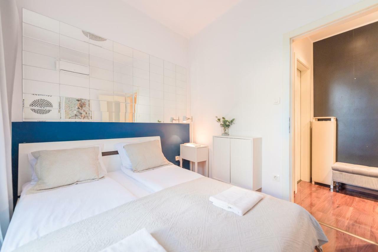 Oasis Apartments - Liberty Bridge Budapest Kültér fotó